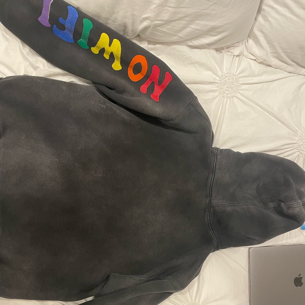 Madhappy So Sorry! No Wifi Sweatshirt - Picture 6 of 9